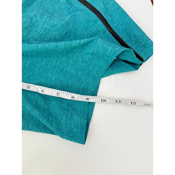 Men's Lululemon Teal Pace Breaker Shorts lined 9" - size  M - Picture 4 of 8